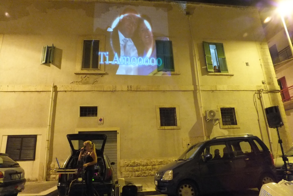 La serenata evento ideata da Paolo e Dalila Live e realizzata a Giovinazzo in Provincia di Bari